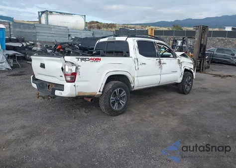 2016 Toyota Tacoma Trd Sport z USA, uszkodzony, nr VIN 3TMCZ5AN1GM021845